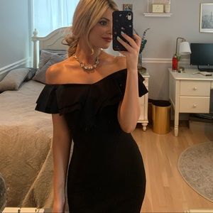 Meet your Posher, Cara